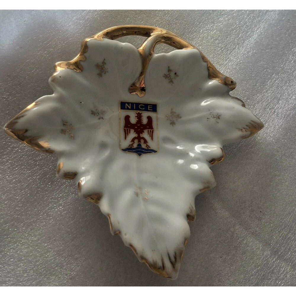 Vtg French Decor Mehun Limoges Leaf Trinket Dish Flag Of Nice Gold Trim Wear